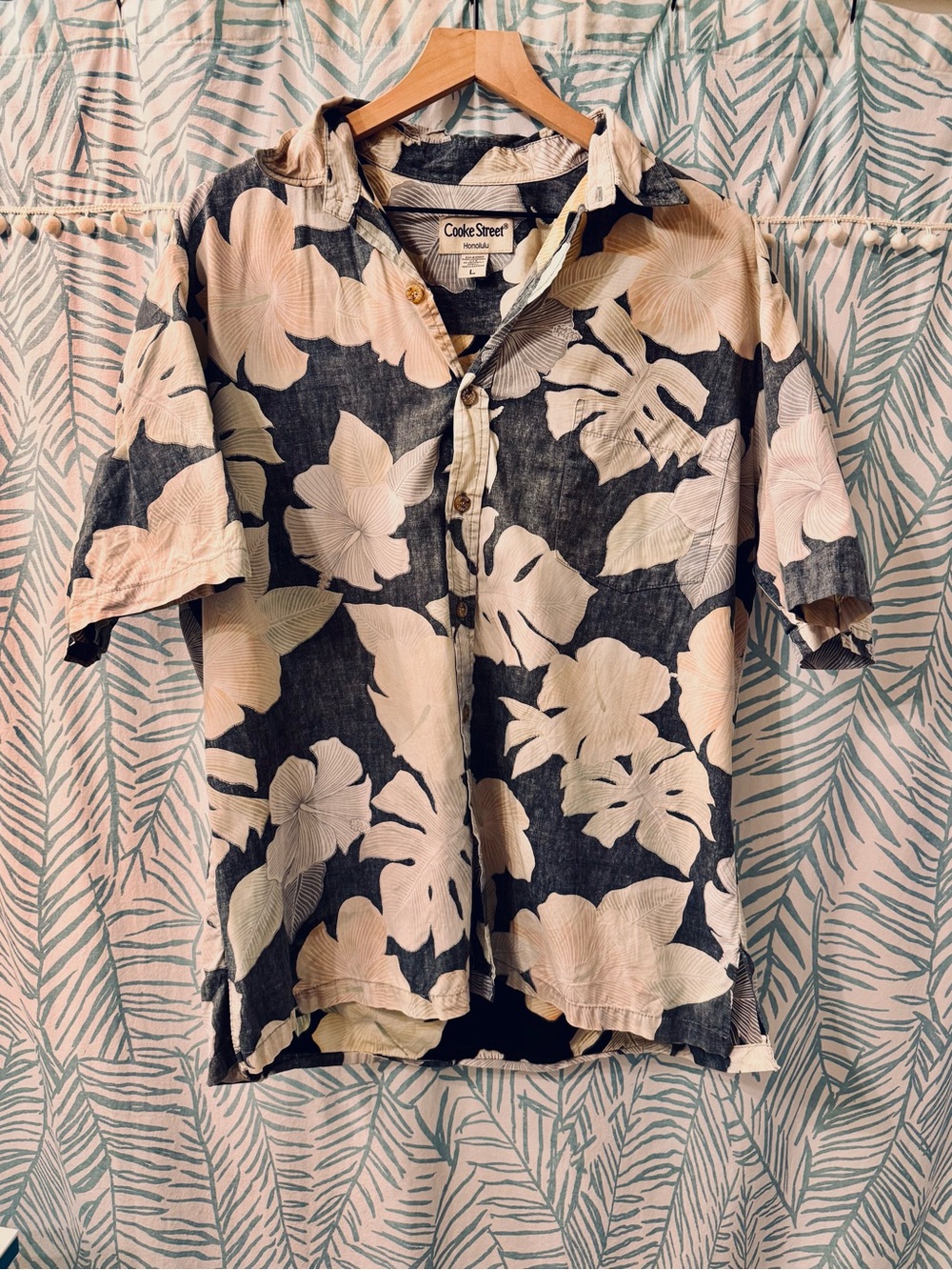 100% Cotton Button-up Aloha Shirt in Charcoal with Floral Print ⭐️3 for $20⭐️